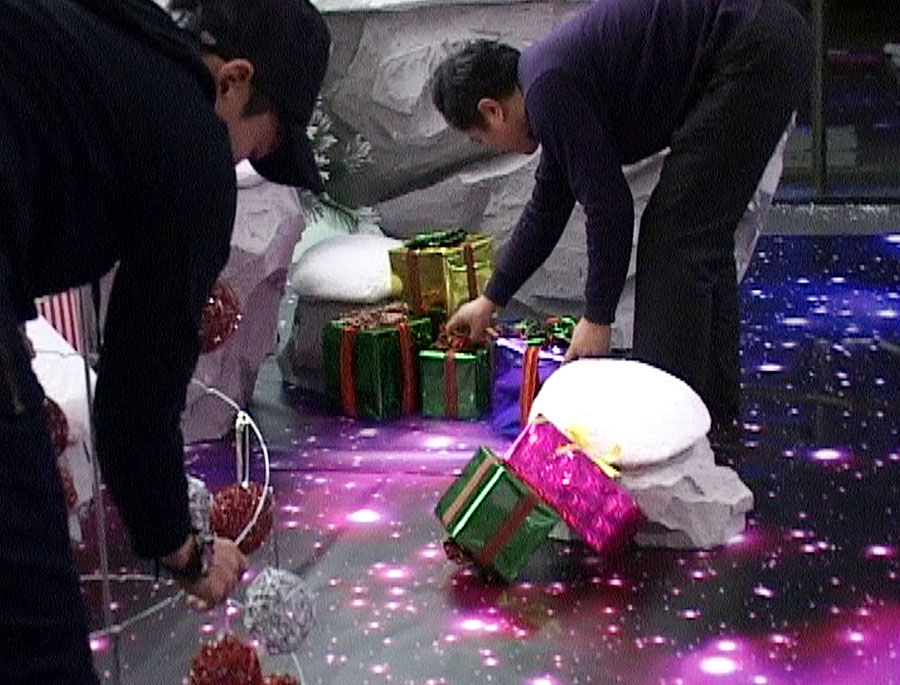 萬科圣誕節氛圍營造-萬科總部布置開始3